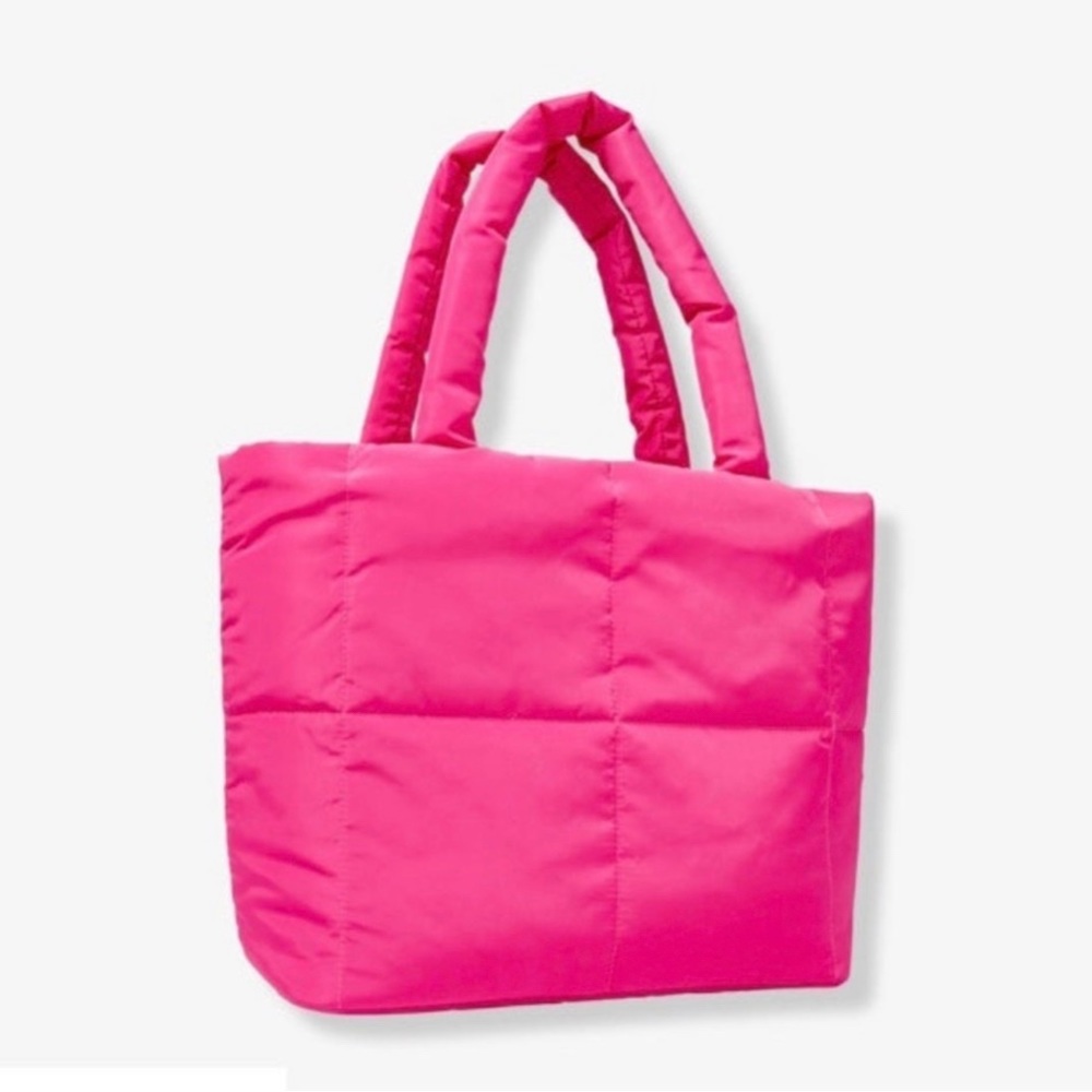 NWT Cloud Nine puffer tote by ulta beauty